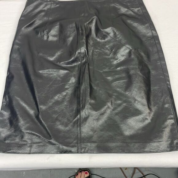 Finity 100% Genuine Leather Knee-Length Skirt, Black, size 12 A-Line Pencil - Picture 6 of 10
